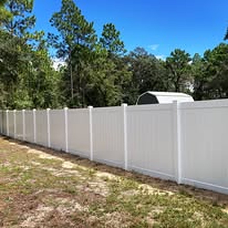 Vinyl Privacy Fencing by Prospect Fencing